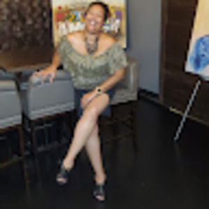 Meet your Posher, Jaye